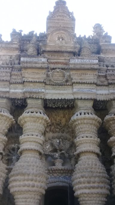 Palais idéal du Facteur Cheval à Hauterives, Drôme