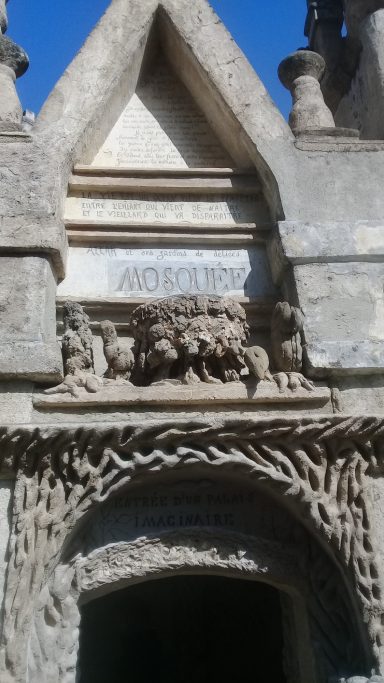 Palais idéal du Facteur Cheval à Hauterives, Drôme