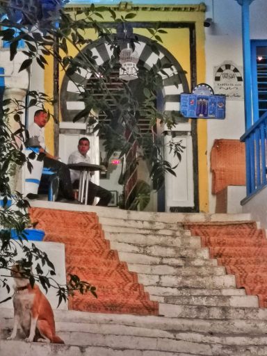 Escalier du Café des Nattes de Sidi Bou Saïd